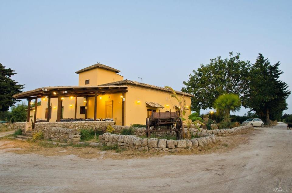 Agriturismo Torre Vendicari Noto Luaran gambar
